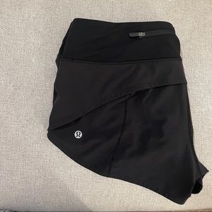 lululemon black shorts